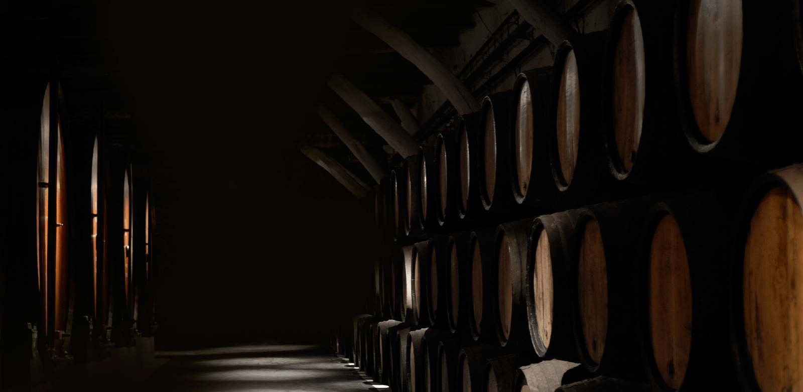 OUR GRAPPAS AGED IN BARRIQUES AND BARRELS OF REFINED WOOD
